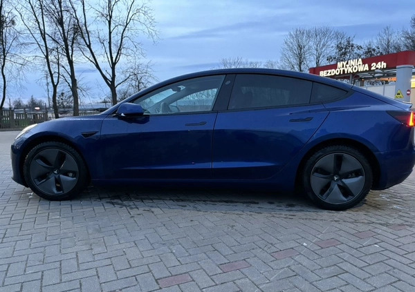 Tesla Model 3 cena 124900 przebieg: 139000, rok produkcji 2019 z Nowy Sącz małe 232